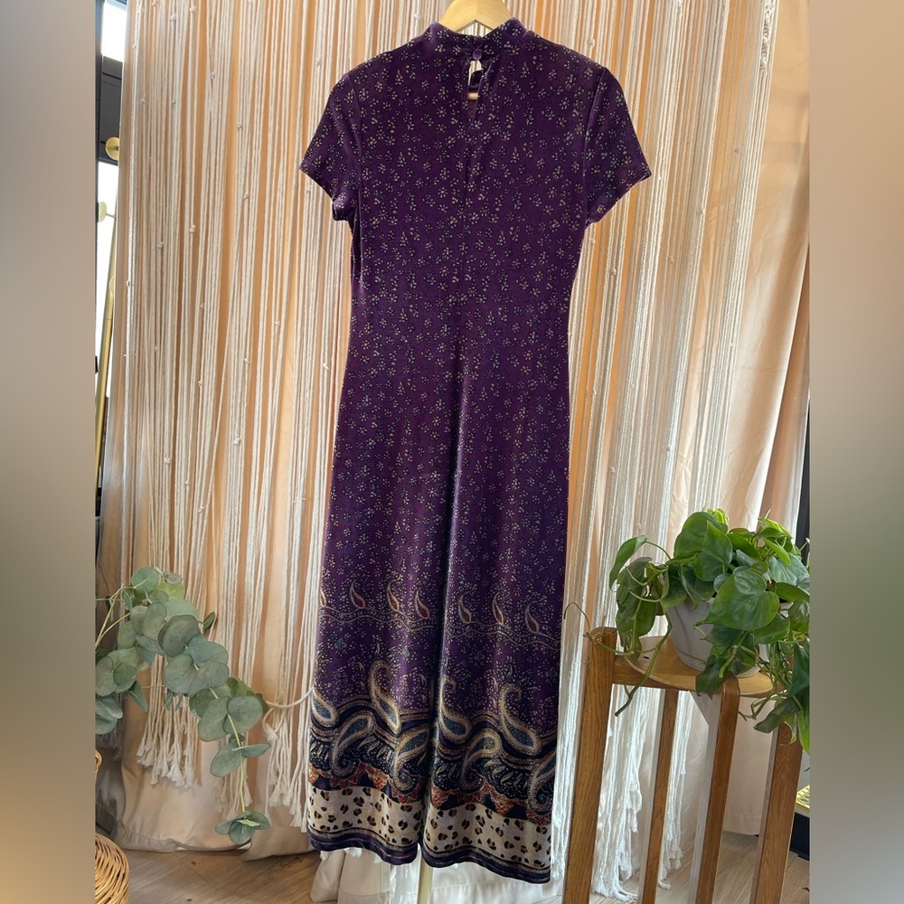 vintage purple velvet cheongsam/qipao w classic mandarin collar & short sleeves - Picture 12 of 16